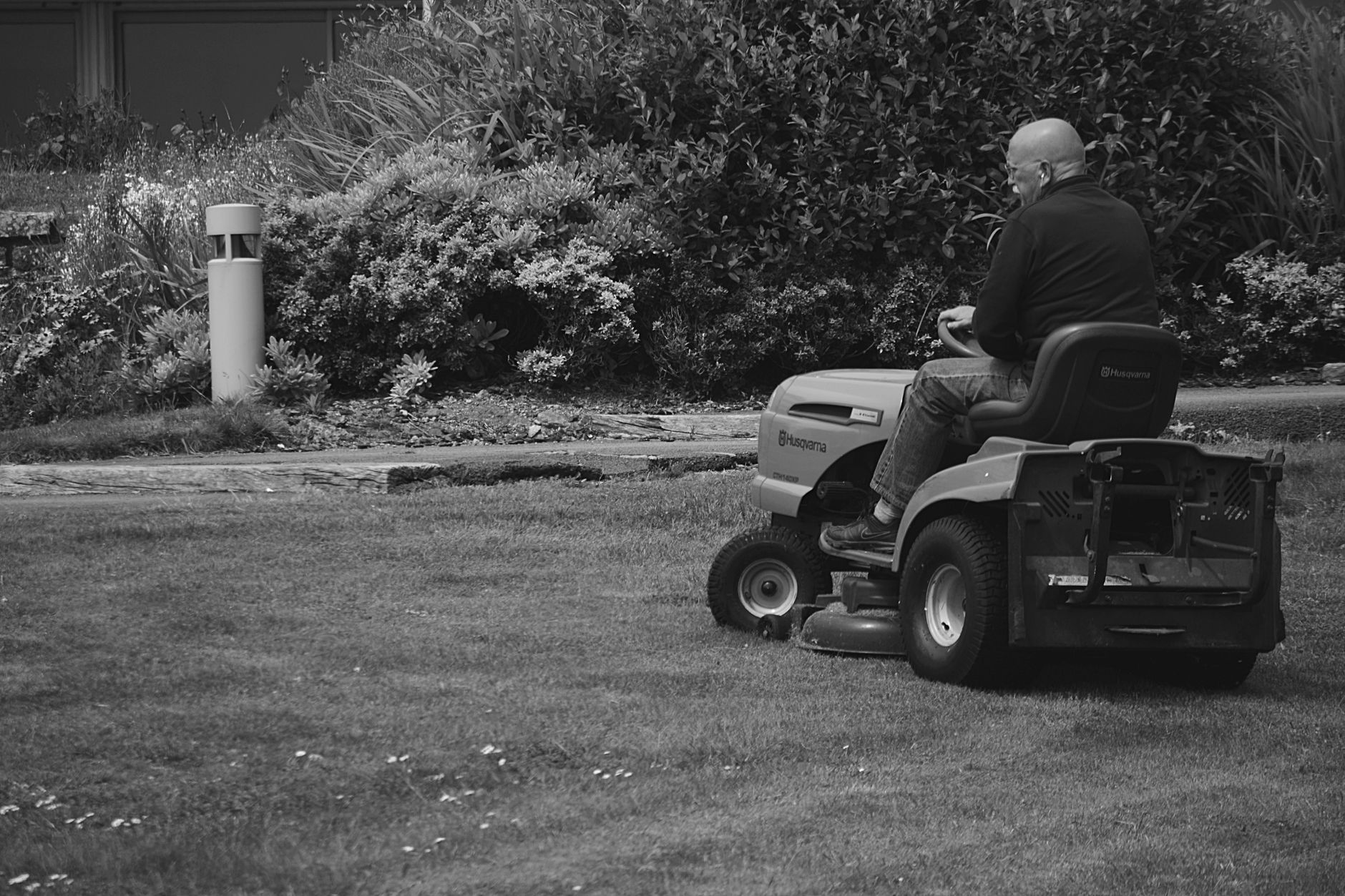 Yard Maintenance — R Squared Lawn Care